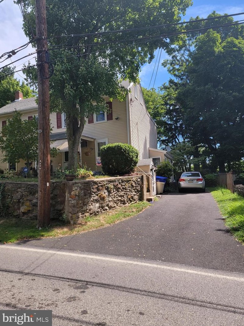 8007 Jenkintown Rd, Cheltenham, PA 19012