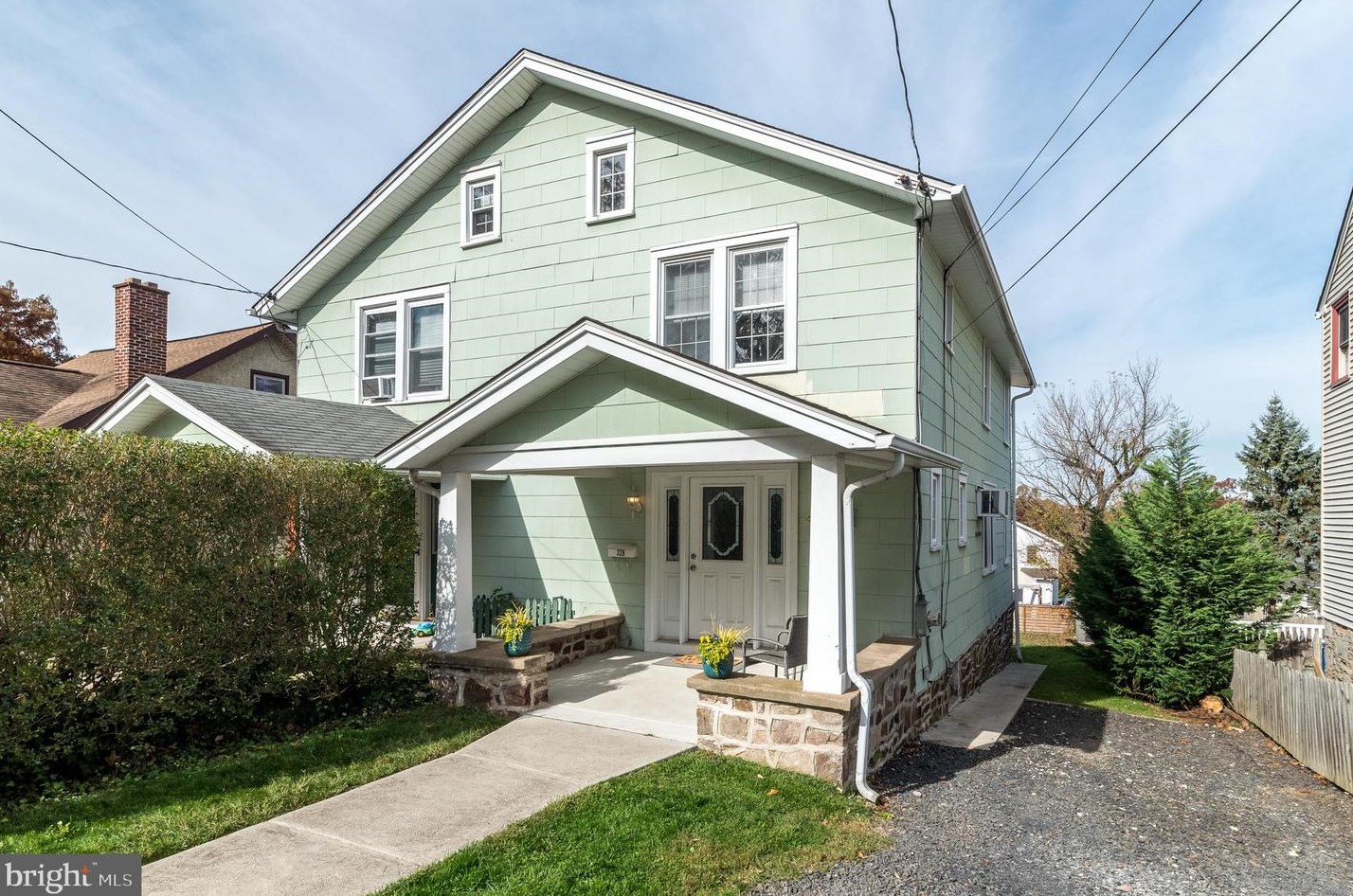 328 Edge Hill Rd, Ardsley, PA 19038-3008