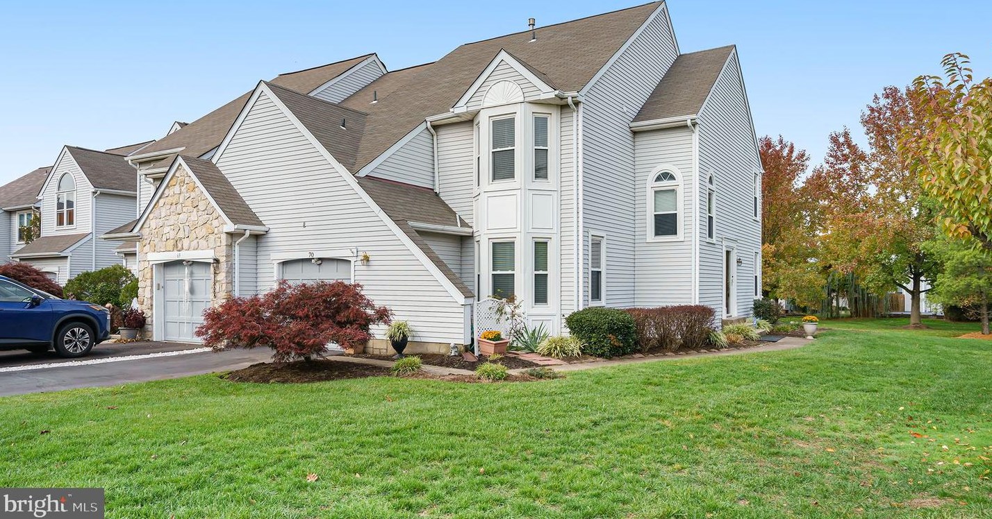 70 Harlow Cir, Prospectville, PA 19002