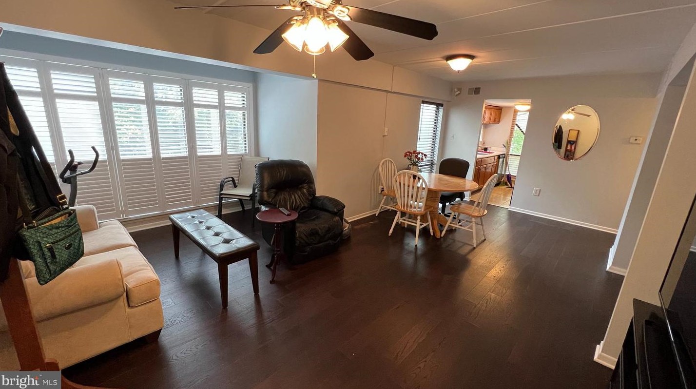 233 Township Line Rd #2-b, Melrose Park, PA 19027