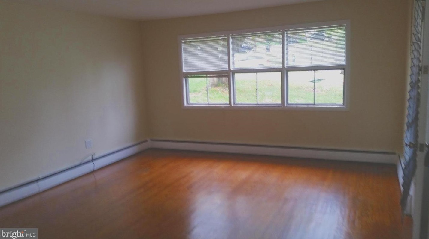 222 Garfield Rd, Norristown, PA 19406