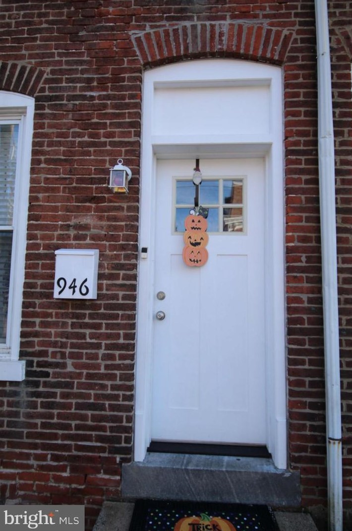 946 Queen St, Pottstown, PA 19464