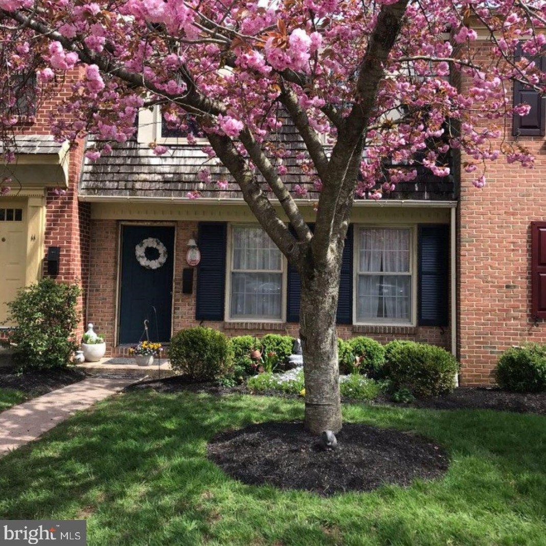 10 Roboda Blvd, Limerick, PA 19468