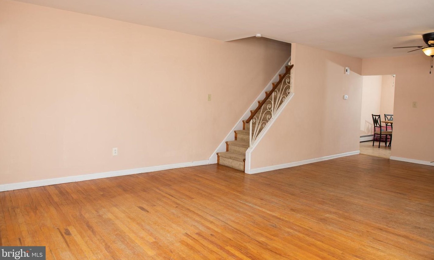 624 Linda Ln, Norristown, PA 19401