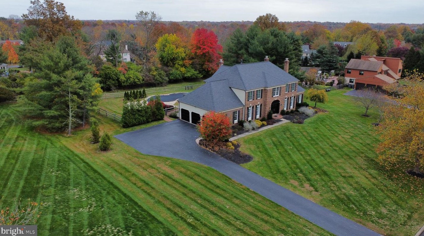 1389 Uxbridge Way, North Wales, PA 19454-3681