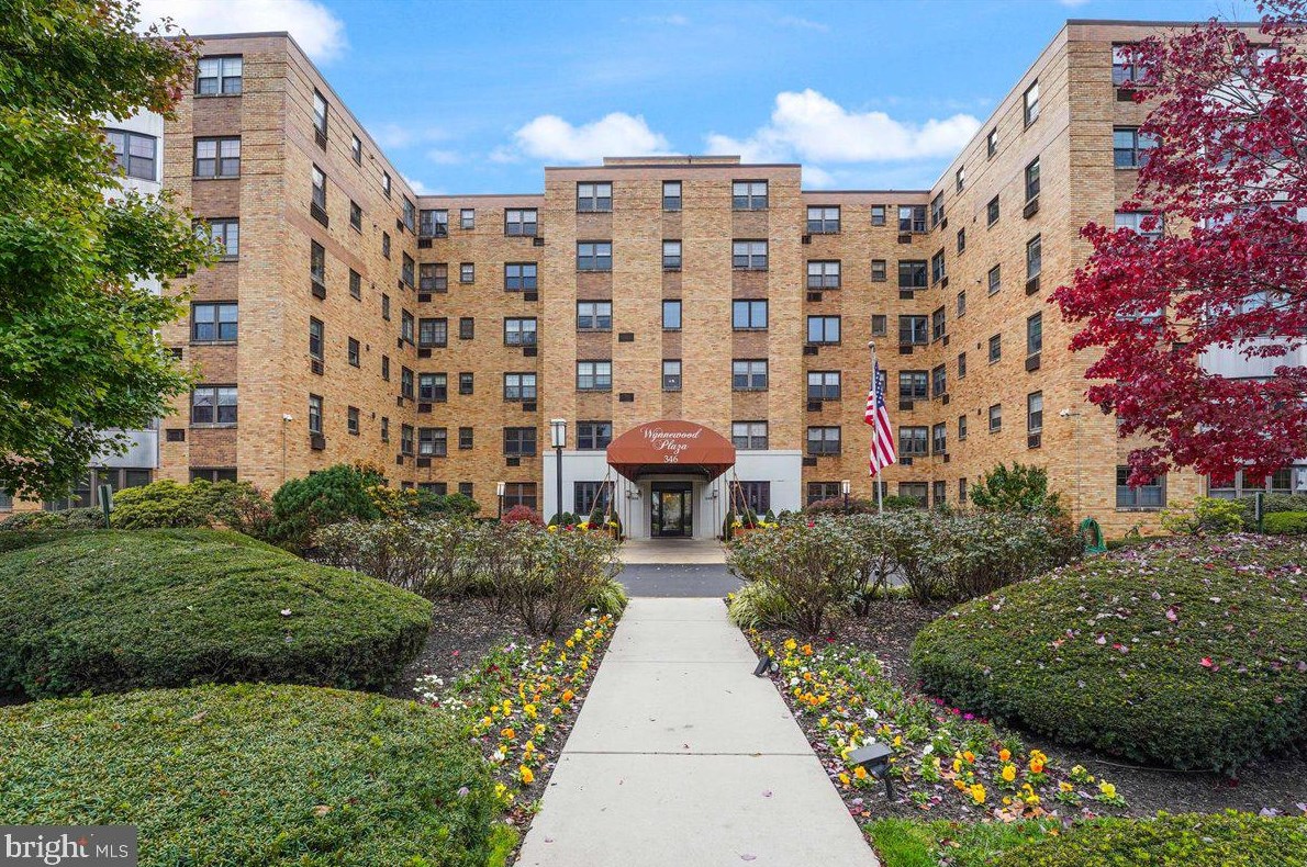 346 E Lancaster Ave #209, Penn Wynne, PA 19096