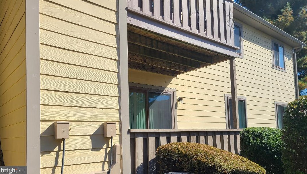 701 Thornton Ct, North Wales, PA 19454