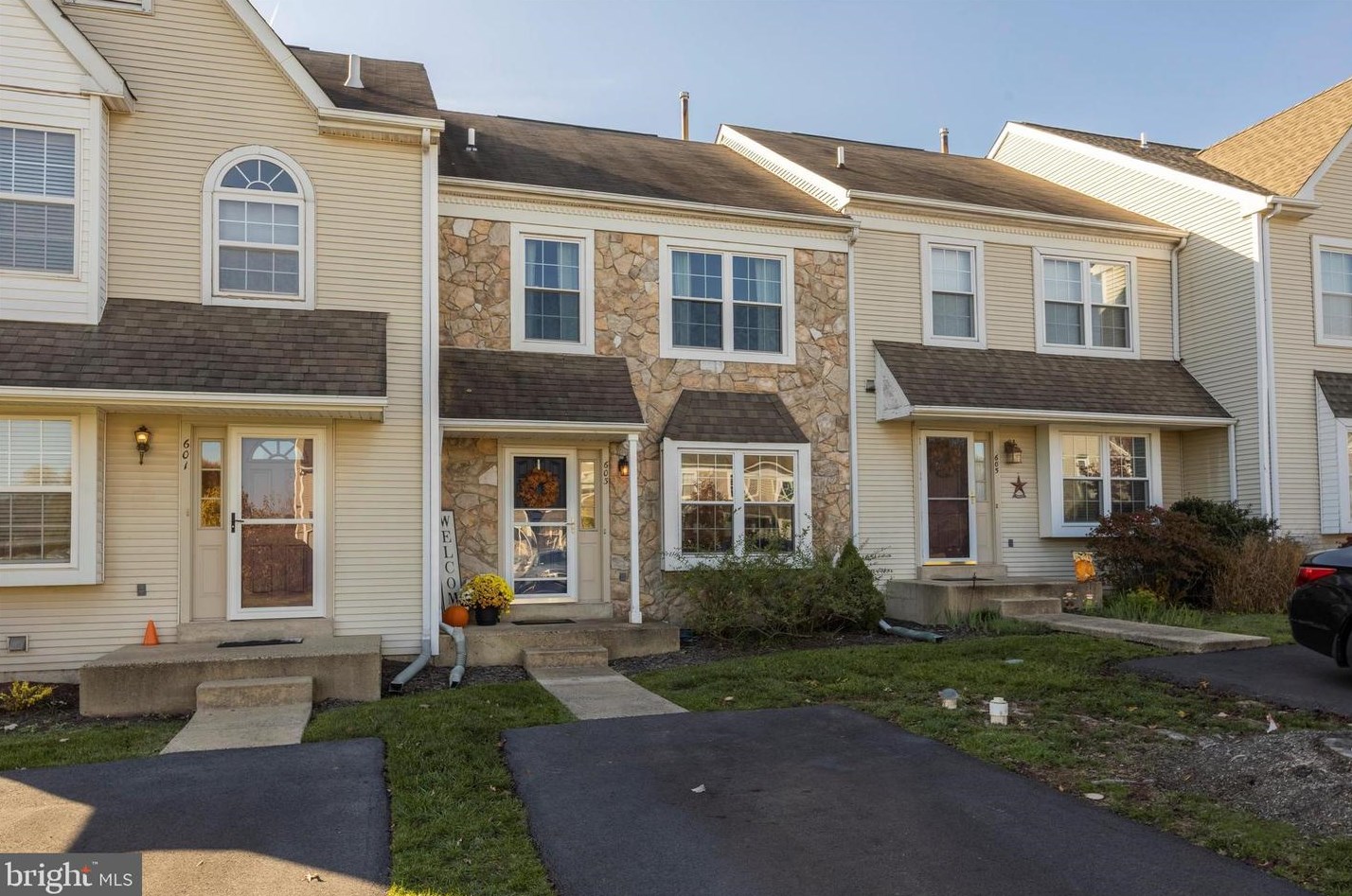 603 Longwood Rd, Collegeville, PA 19426
