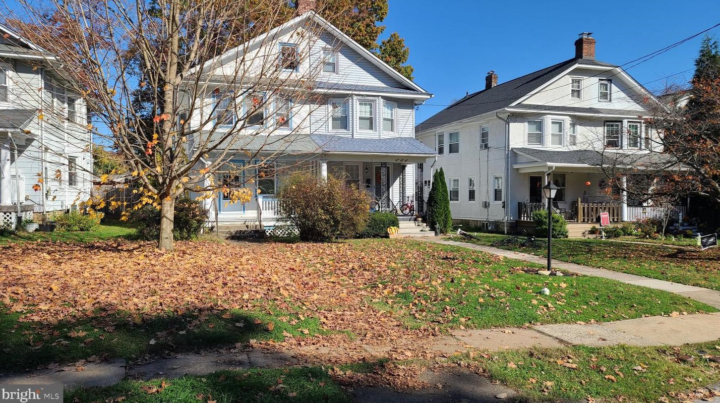 353 Keswick Ave, Ardsley, PA 19038-4217