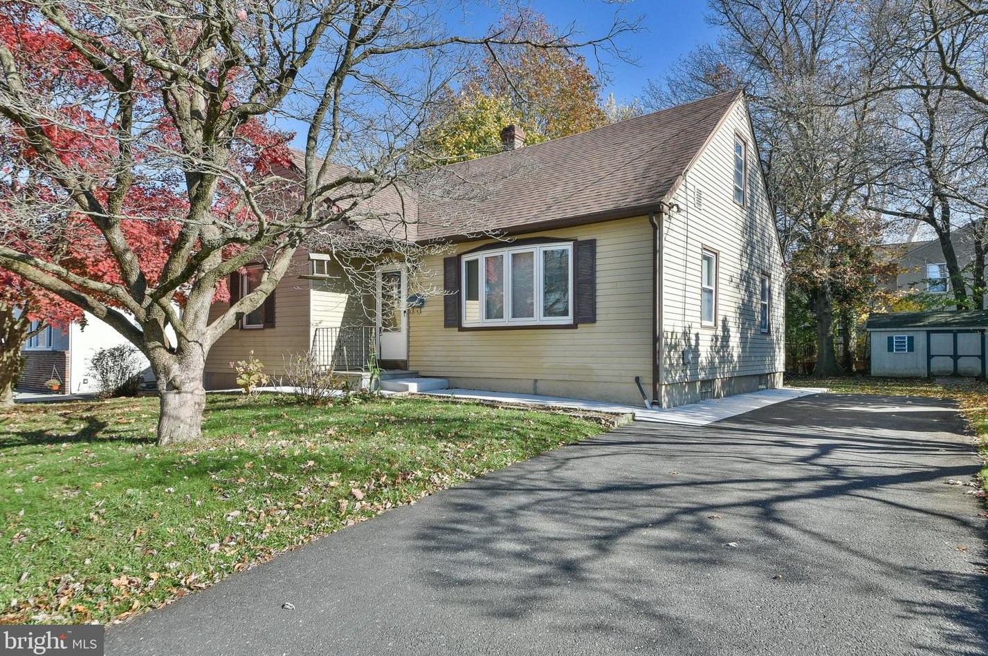 849 Central Ave, Ardsley, PA 19038