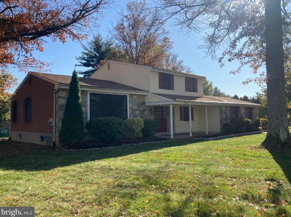 3985 Pine Rd, Huntingdon Valley, PA 19006