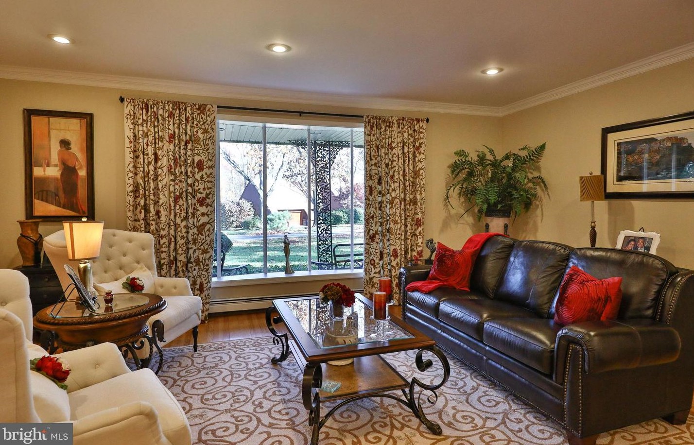 1366 Revelation Rd, Meadowbrook PA  19046-1022 exterior