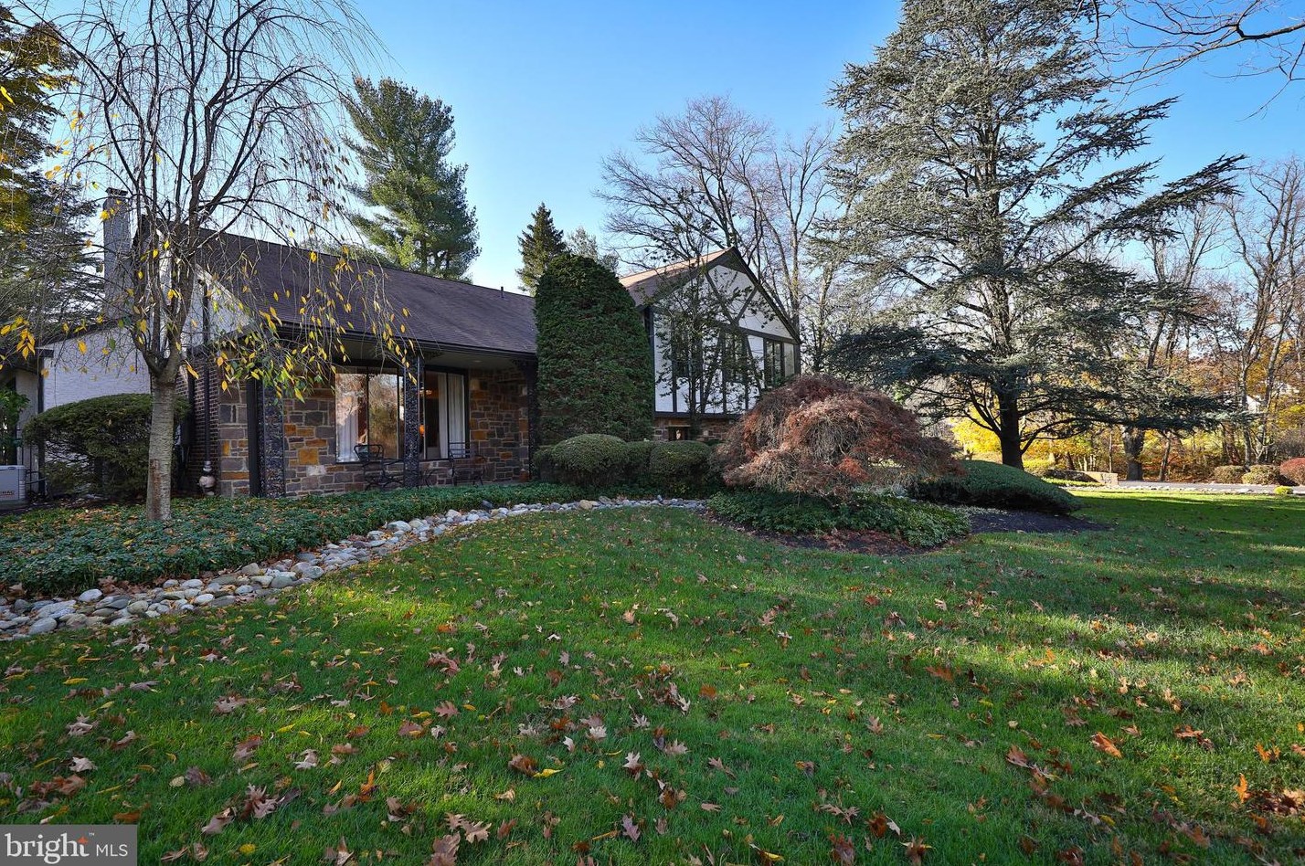 1366 Revelation Rd, Meadowbrook PA  19046-1022 exterior