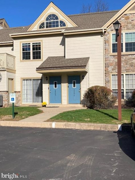 2205 Foxmeadow Dr #condo 2205, Limerick, PA 19468