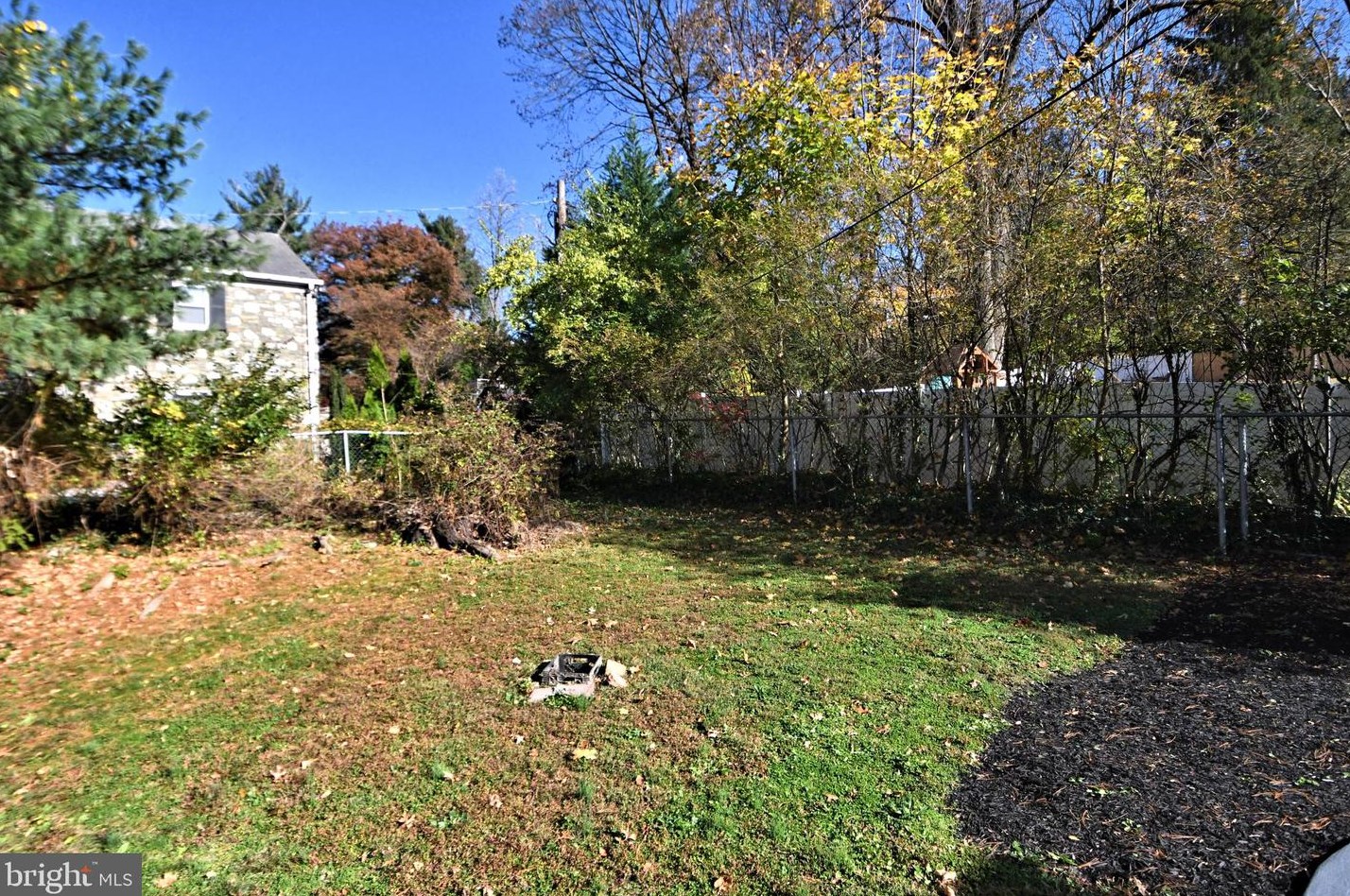 1608 Chattin Rd, Ardsley PA  19038-7119 exterior