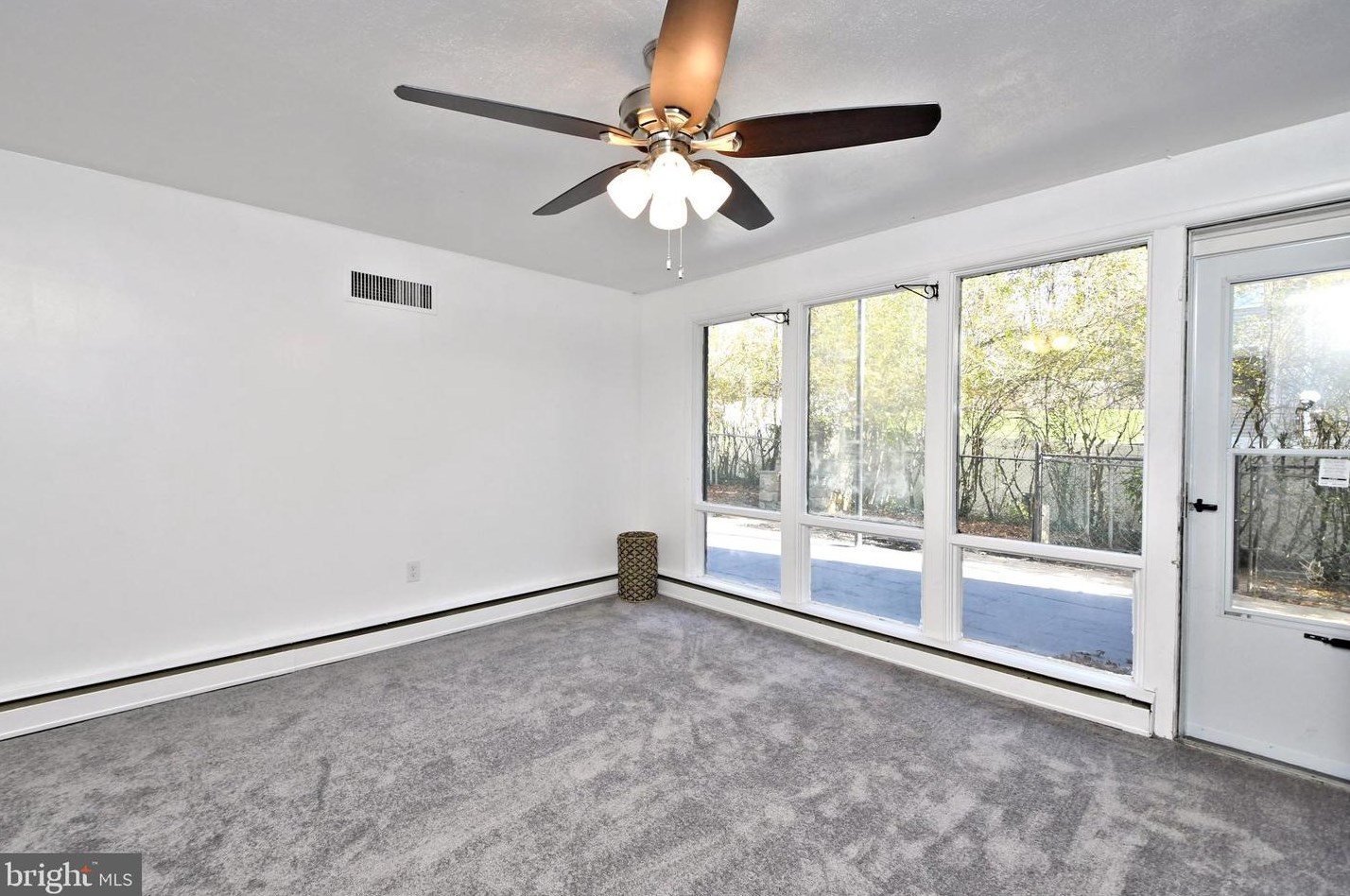 1608 Chattin Rd, Ardsley PA  19038-7119 exterior