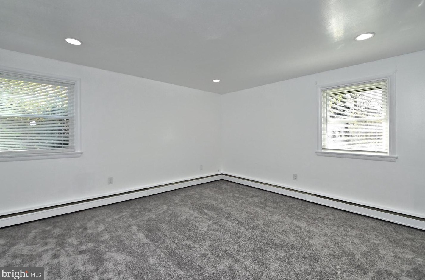 1608 Chattin Rd, Ardsley PA  19038-7119 exterior