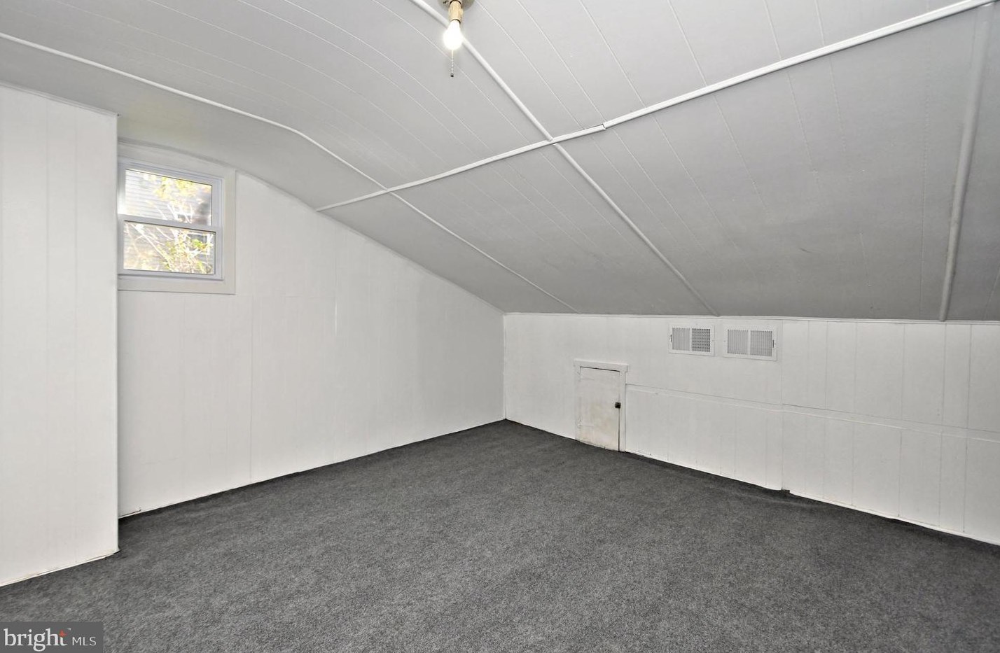 1608 Chattin Rd, Ardsley PA  19038-7119 exterior