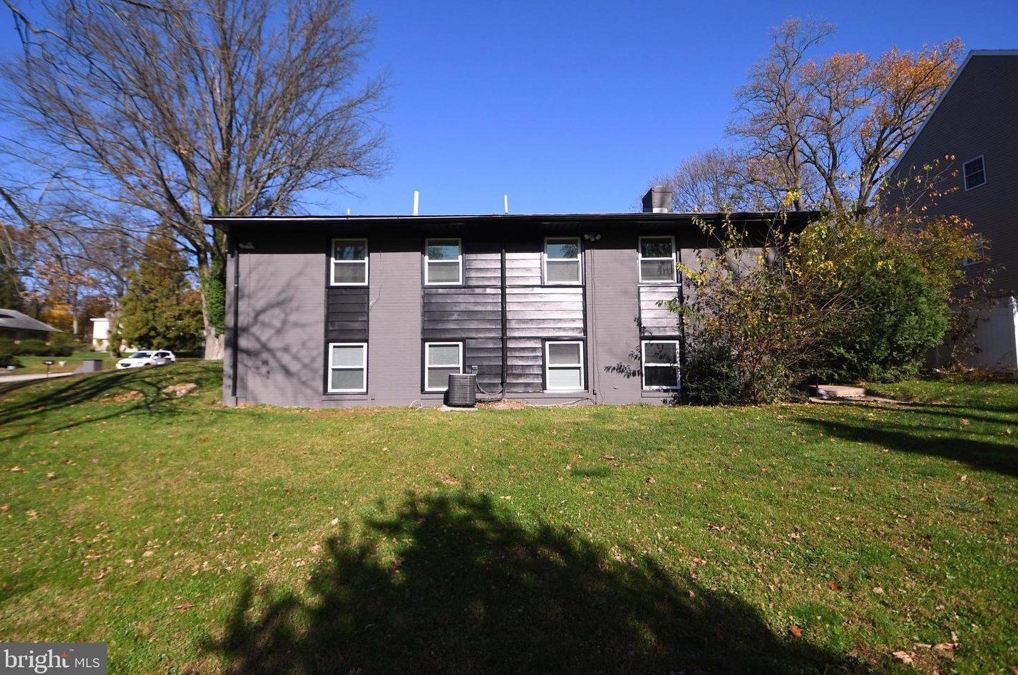 1608 Chattin Rd, Ardsley PA  19038-7119 exterior