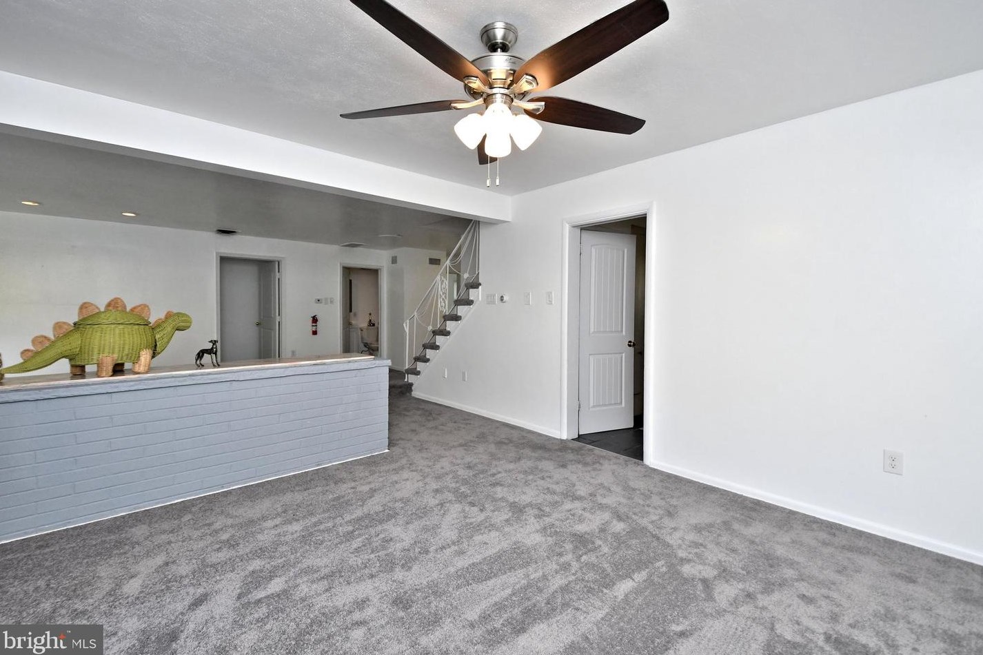 1608 Chattin Rd, Ardsley PA  19038-7119 exterior