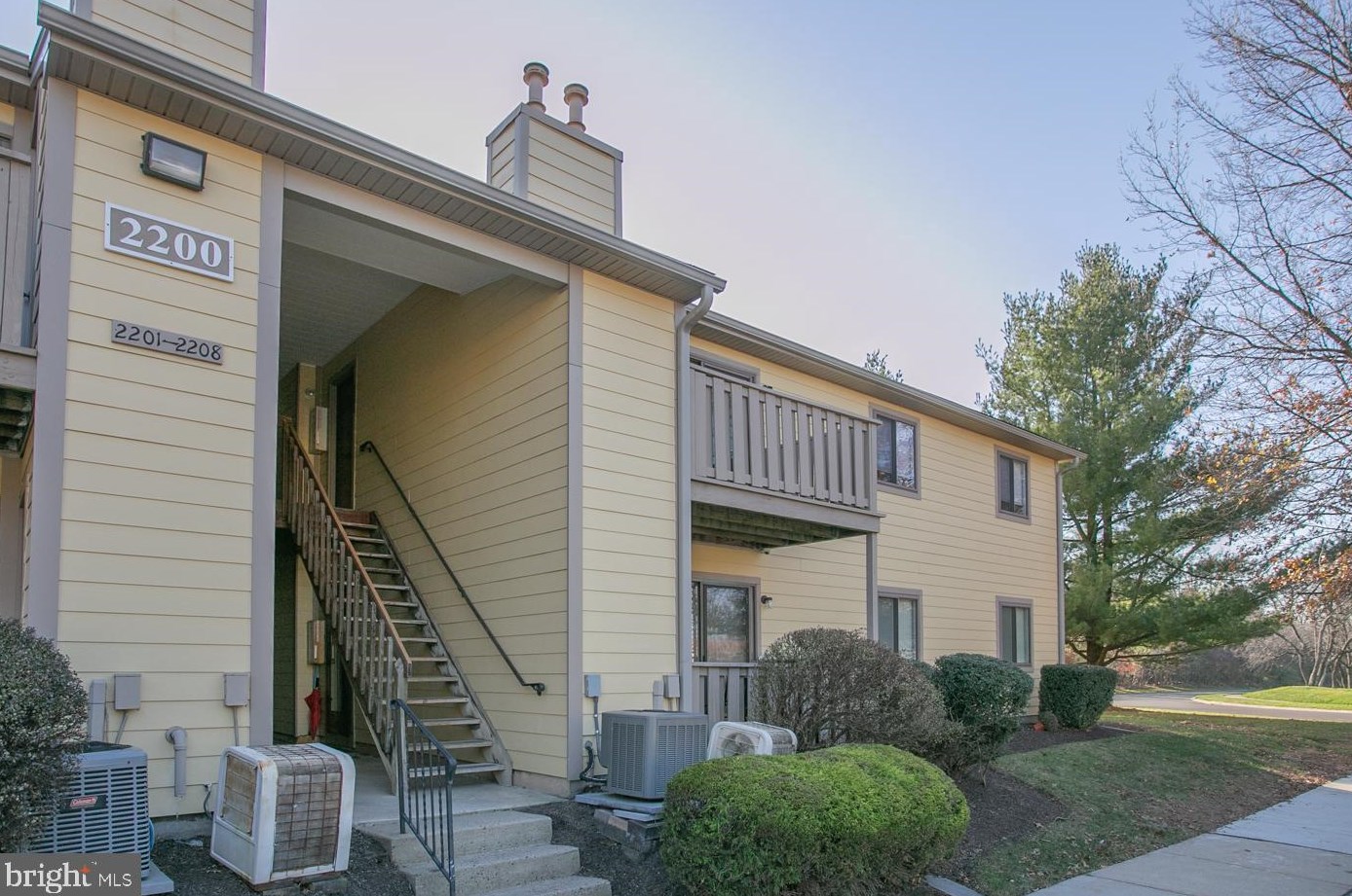 2202 Jefferson Ct, North Wales, PA 19454-1059