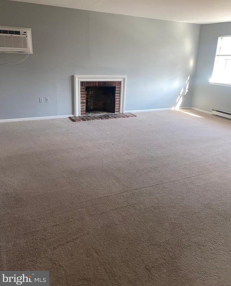 1216 Cedar Rd #2nd Floor, Prospectville, PA 19002