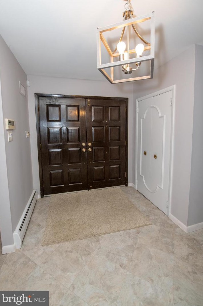 836 Furrow Ln, Huntingdon Valley, PA 19006