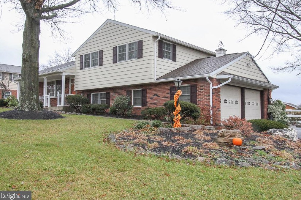2862 New Hanover Square Rd, Gilbertsville, PA 19525