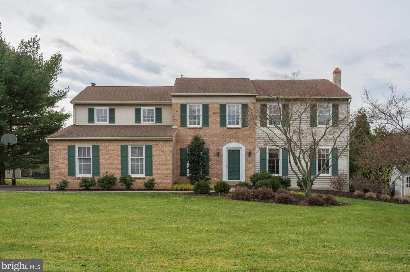 836 Clover Dr, North Wales, PA 19454-2748