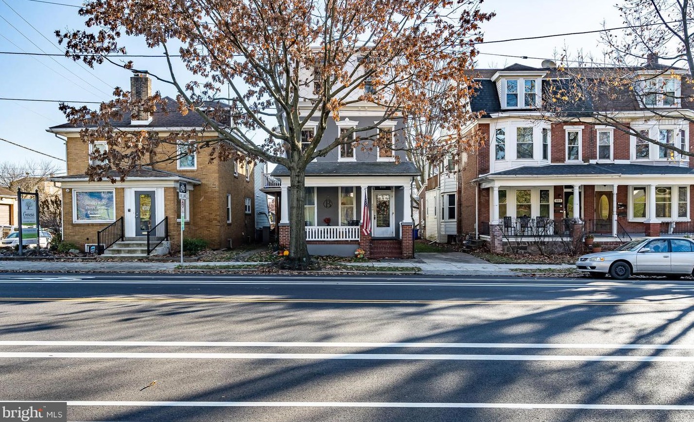 886 E High St, Pottstown, PA 19464