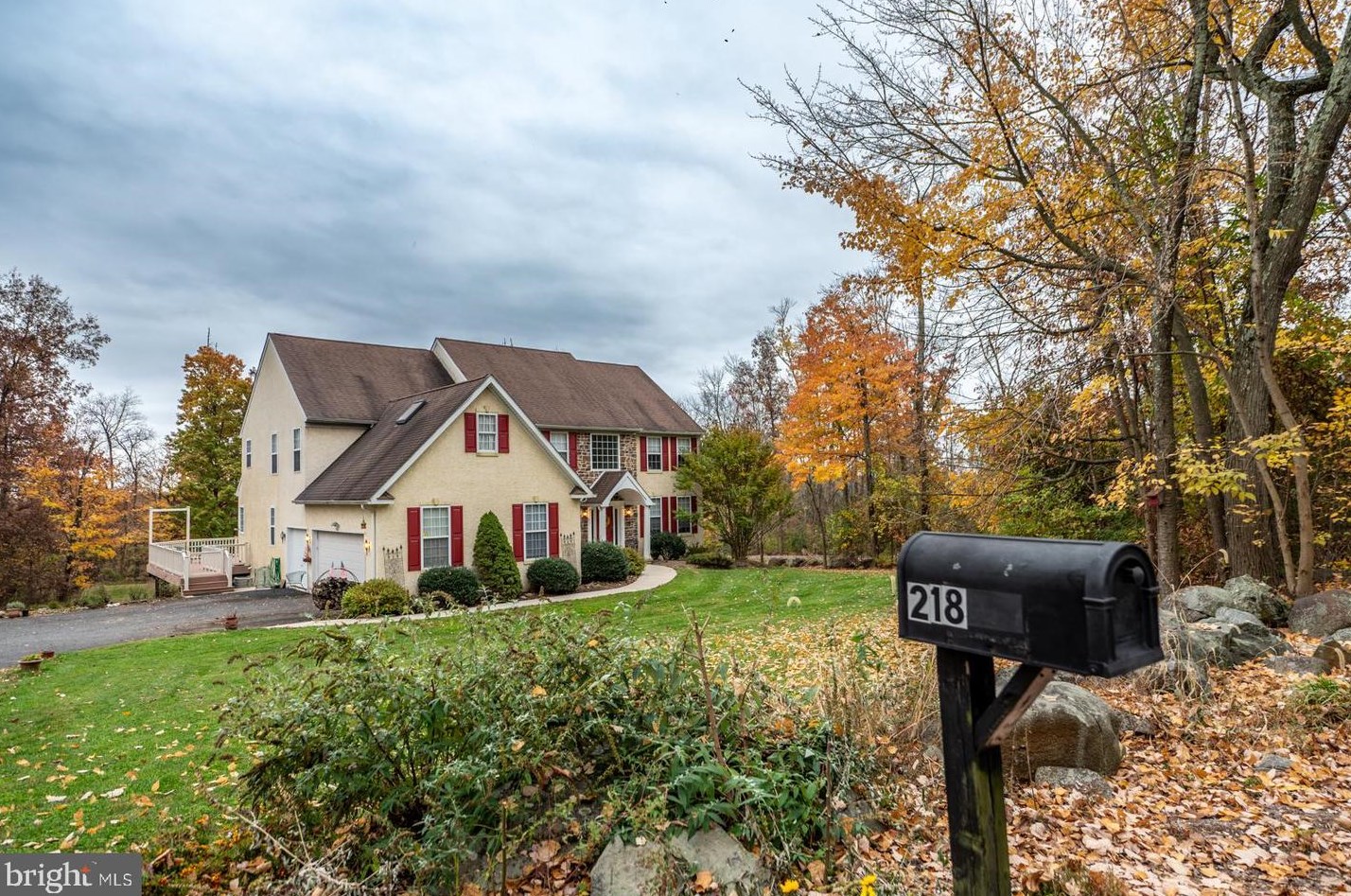 218 Meng Rd, Collegeville, PA 19473