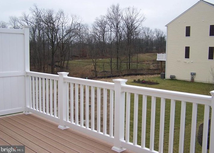 607 Ellison Dr, North Wales PA  19454-1530 exterior