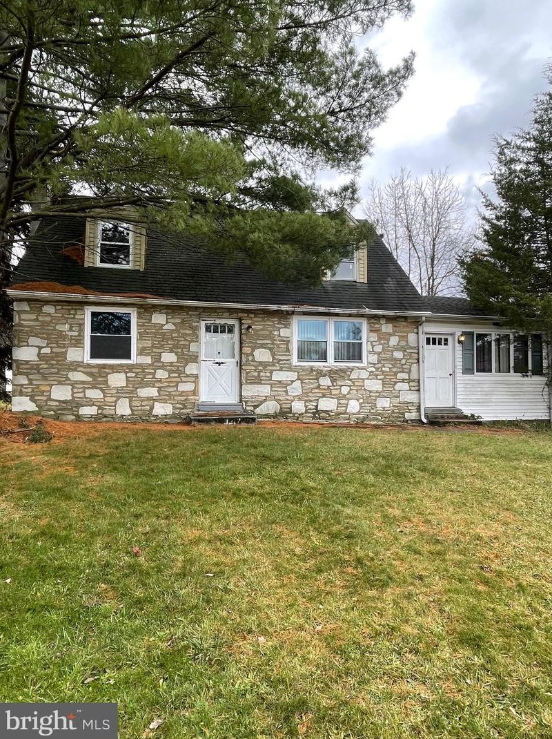 3217 Kathy Ln, Huntingdon Valley, PA 19006