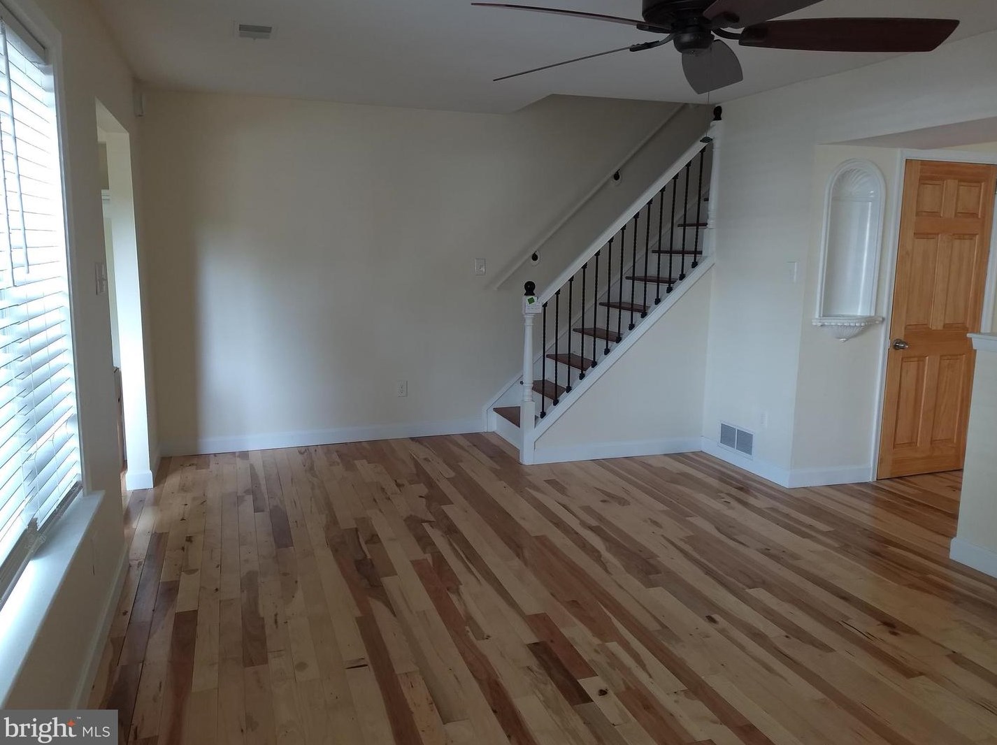 6 Cobblestone Dr, Horsham, PA 19044