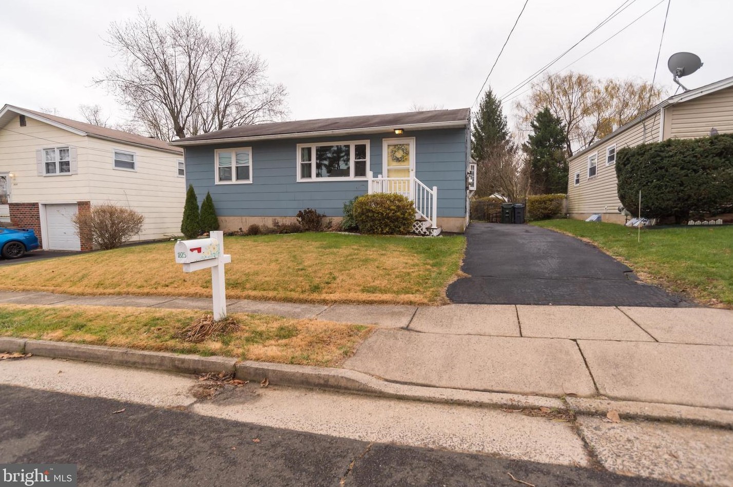 1825 Osbourne Ave, Willow Grove, PA 19090