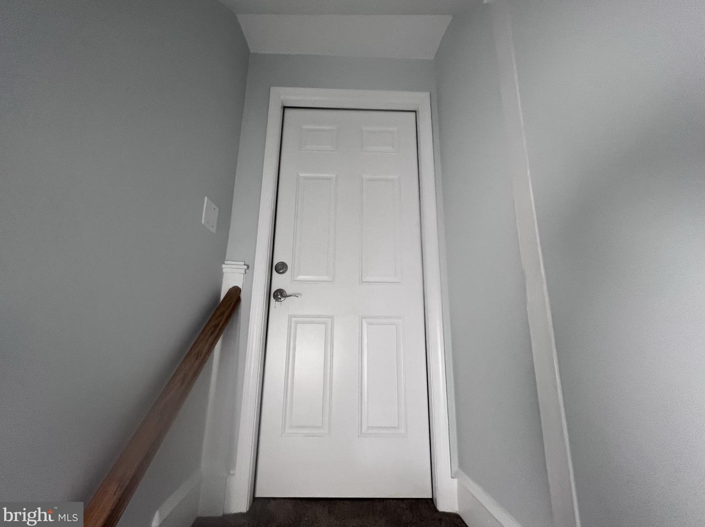 6 Montgomery Ave #2, Ardsley, PA 19038