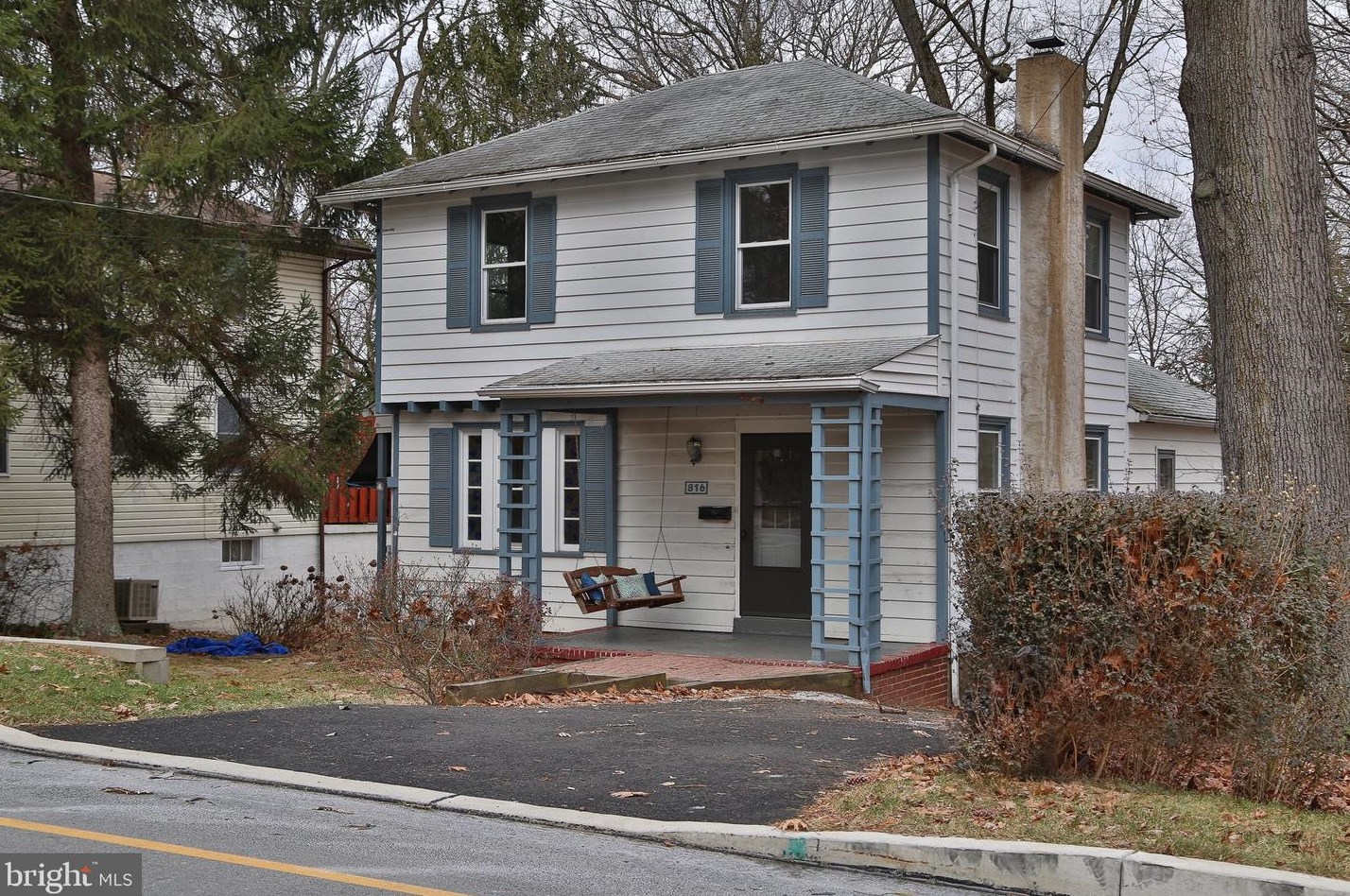 816 Edge Hill Rd, Ardsley, PA 19038-3822