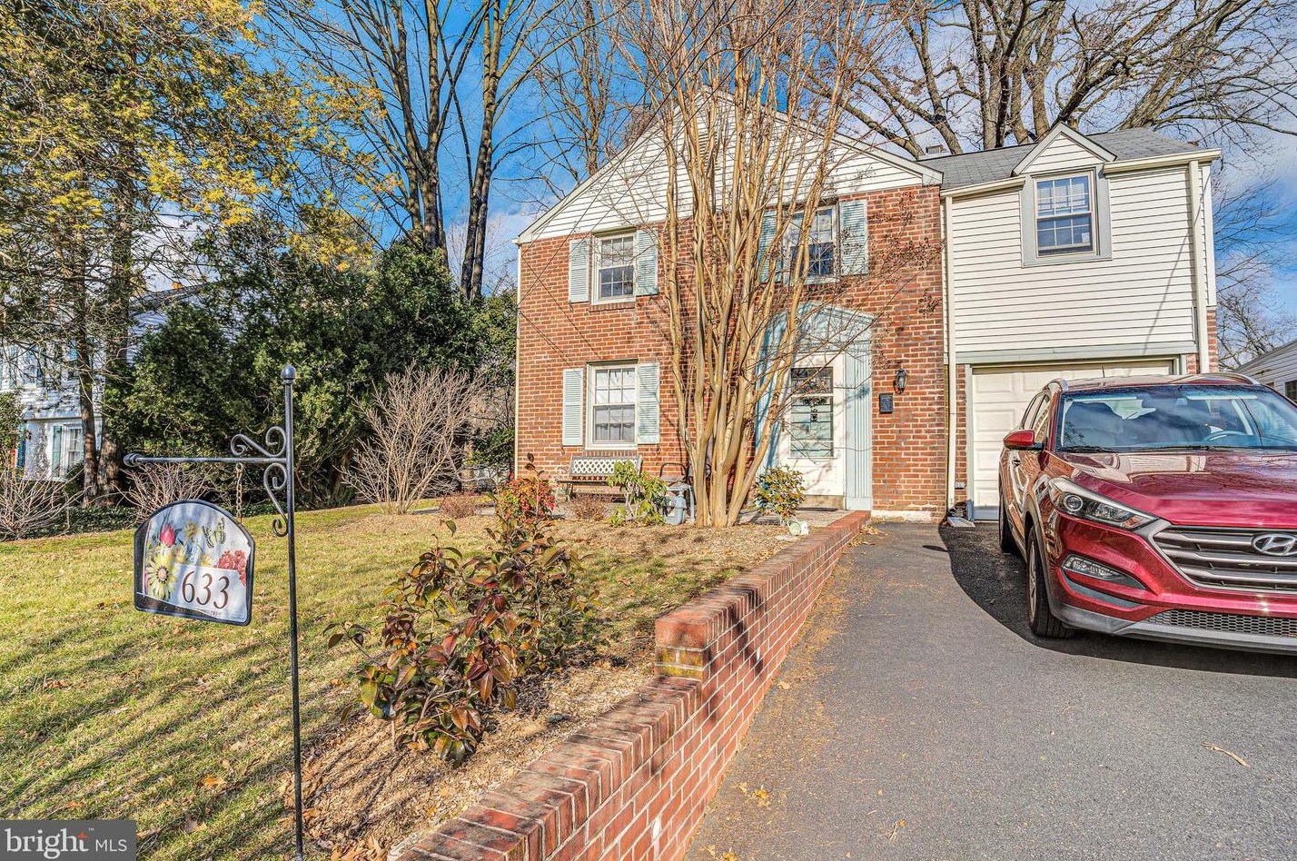 633 Montgomery Ave, Meadowbrook, PA 19046