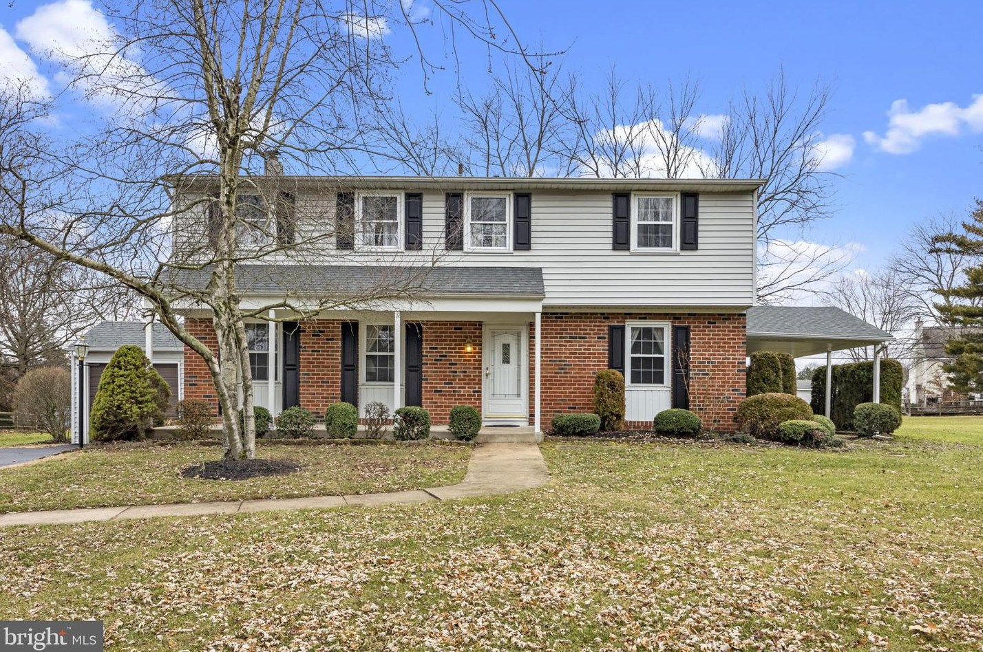 306 Midfield Dr, Prospectville, PA 19002