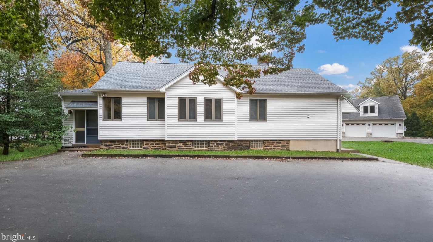239 Old Gulph Rd, Penn Wynne, PA 19096