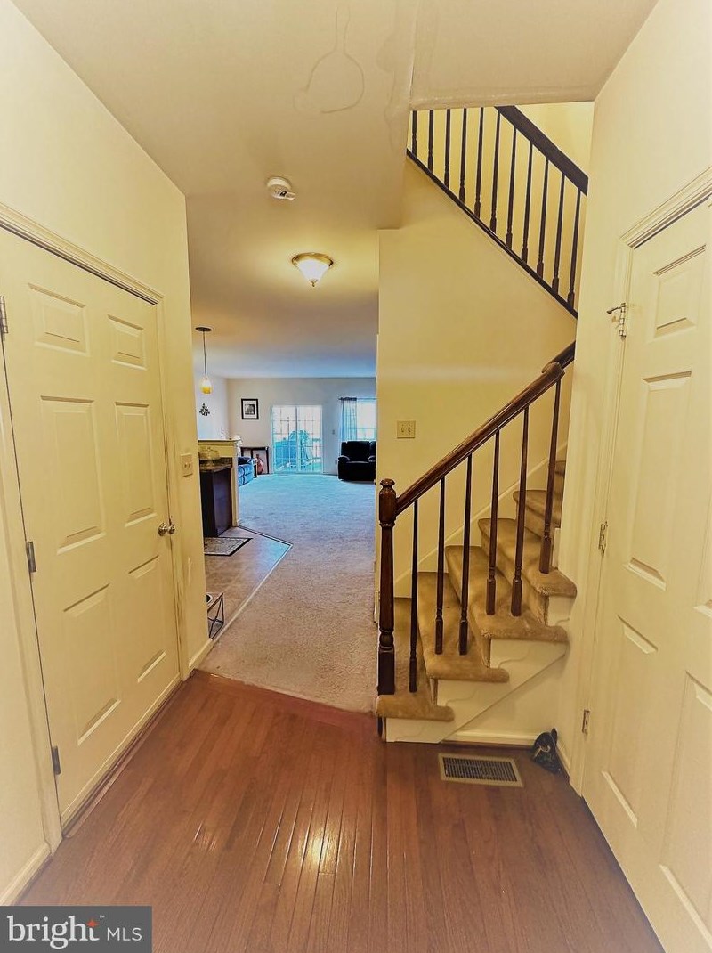 1034 Rosemont Ter, Red Hill, PA 18073-1136