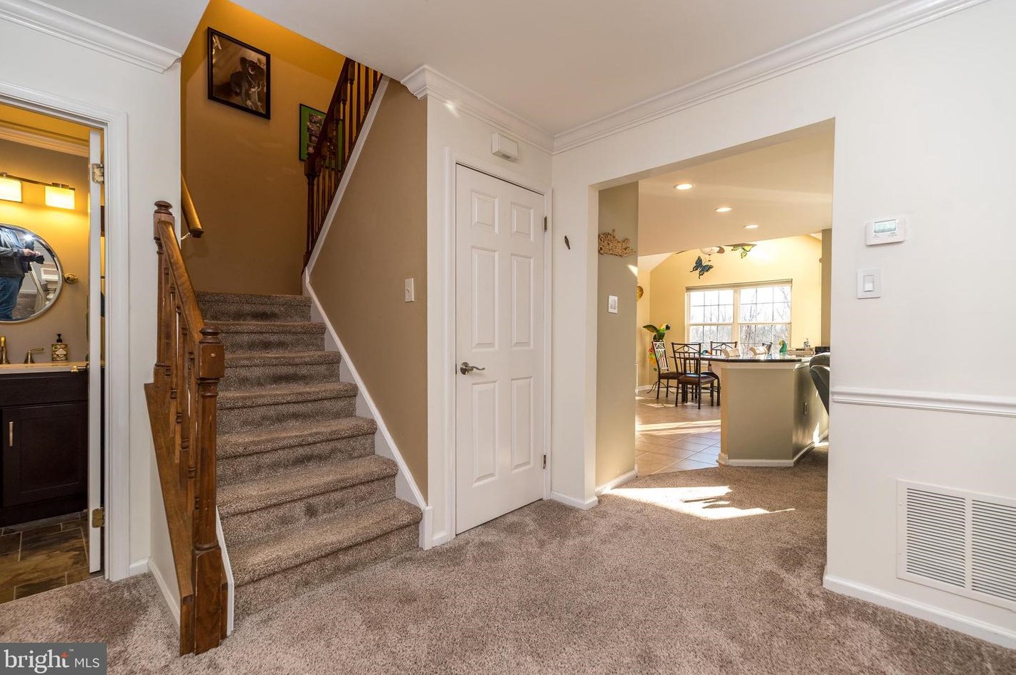 208 Filly Dr, North Wales PA  19454-4299 exterior