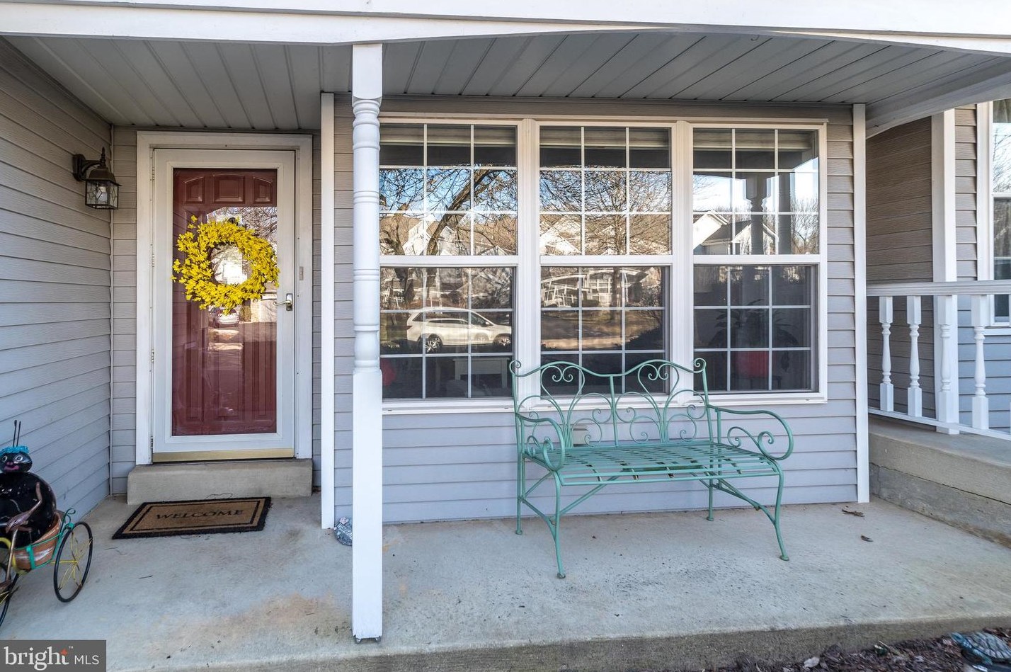 208 Filly Dr, North Wales, PA 19454