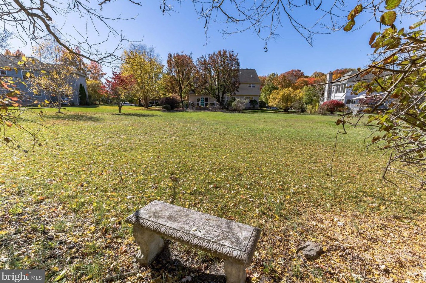 139 Mallard Dr, North Wales PA 19454-1193 exterior