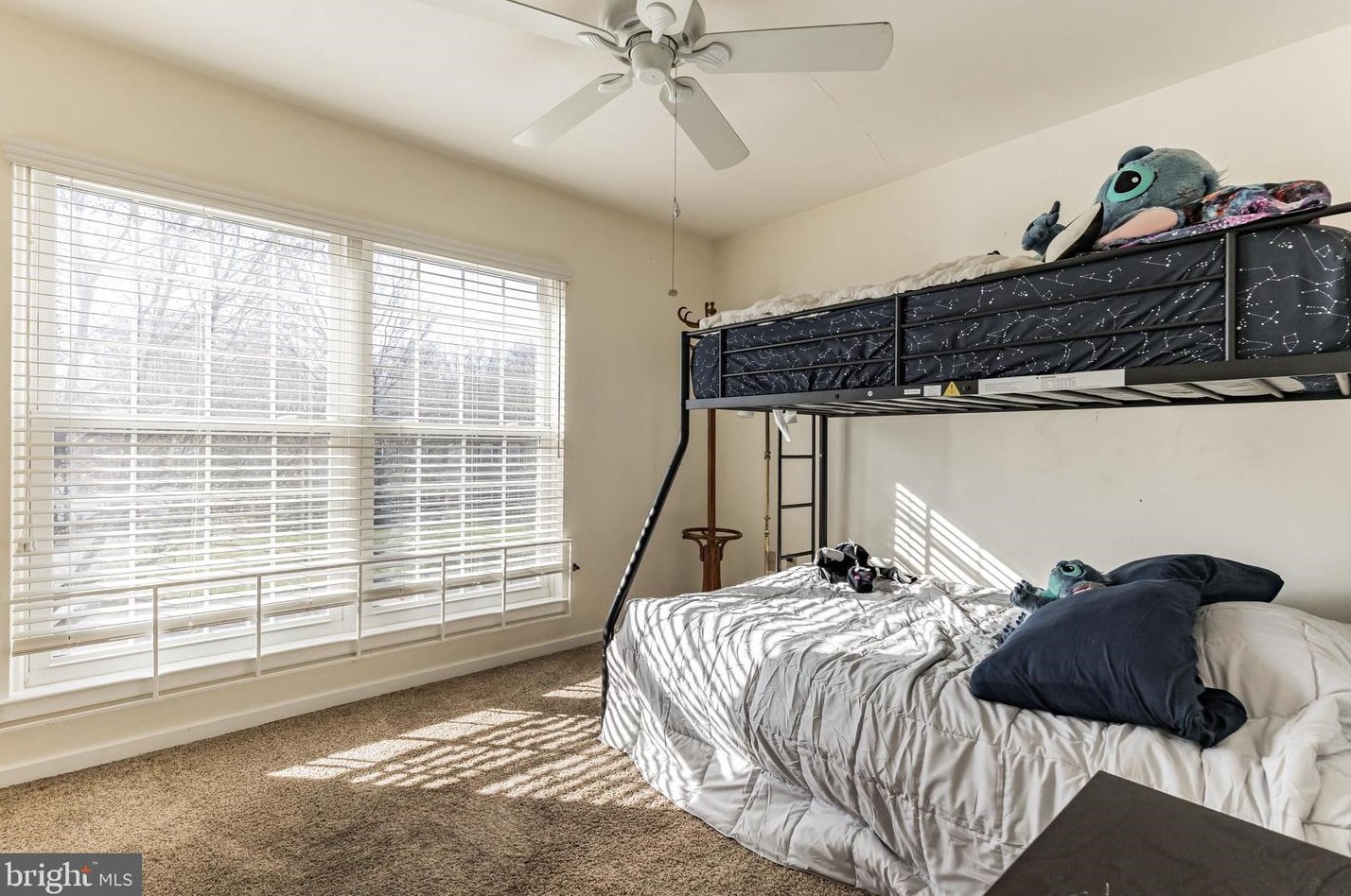 139 Mallard Dr, North Wales PA 19454-1193 exterior