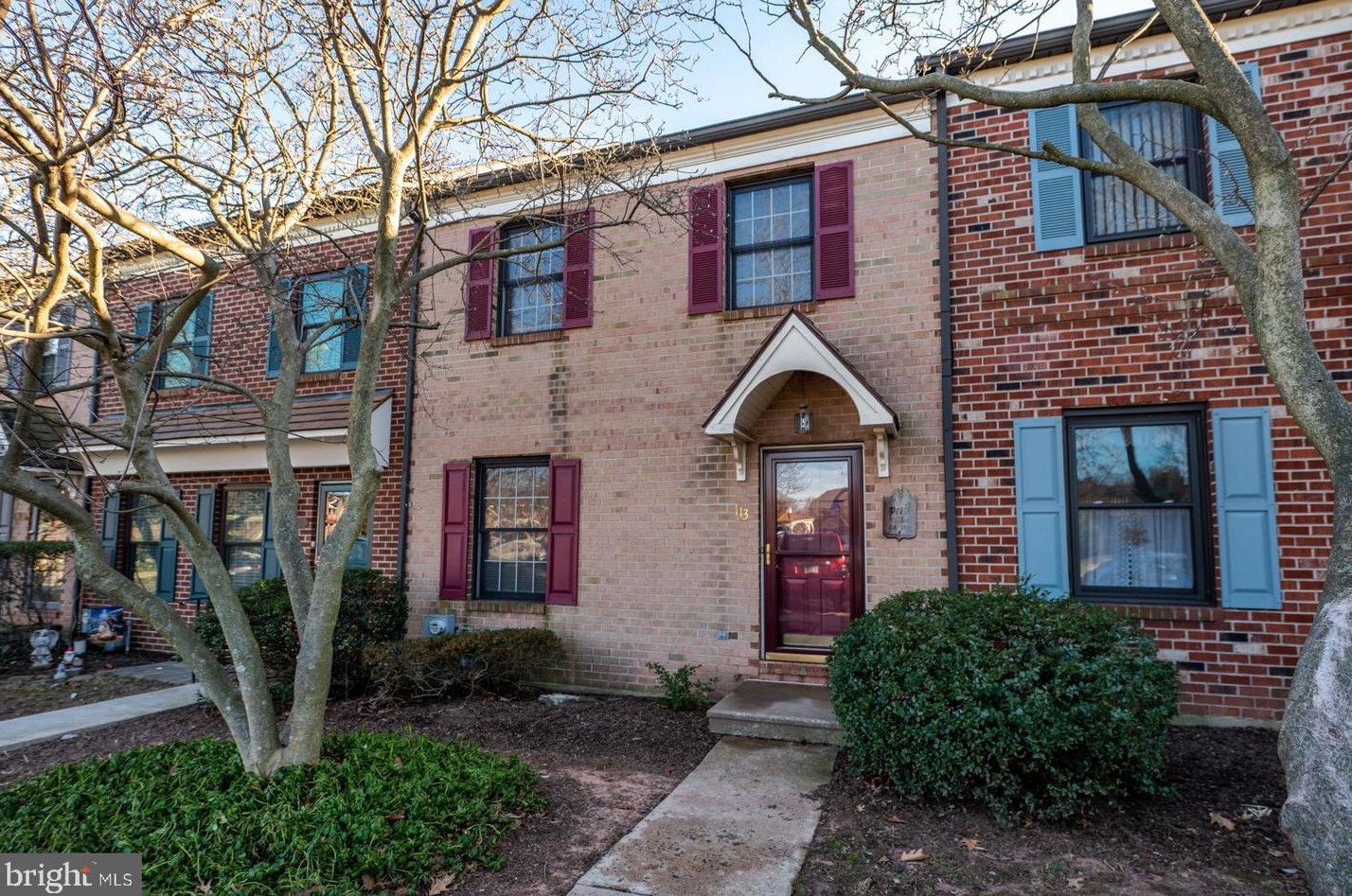 113 Winged Foot Ct, Limerick, PA 19468