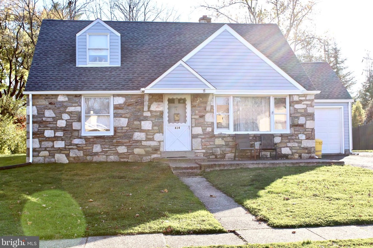 614 Burton Rd, Oreland, PA 19075