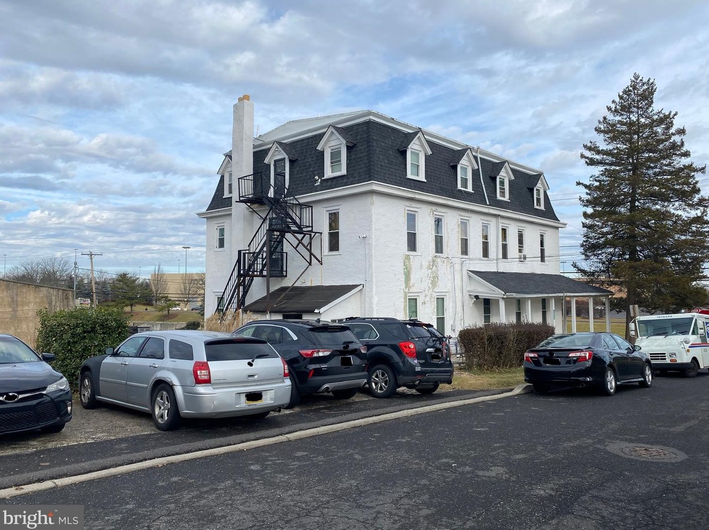 2420 Old Welsh Rd #2b, Willow Grove, PA 19090
