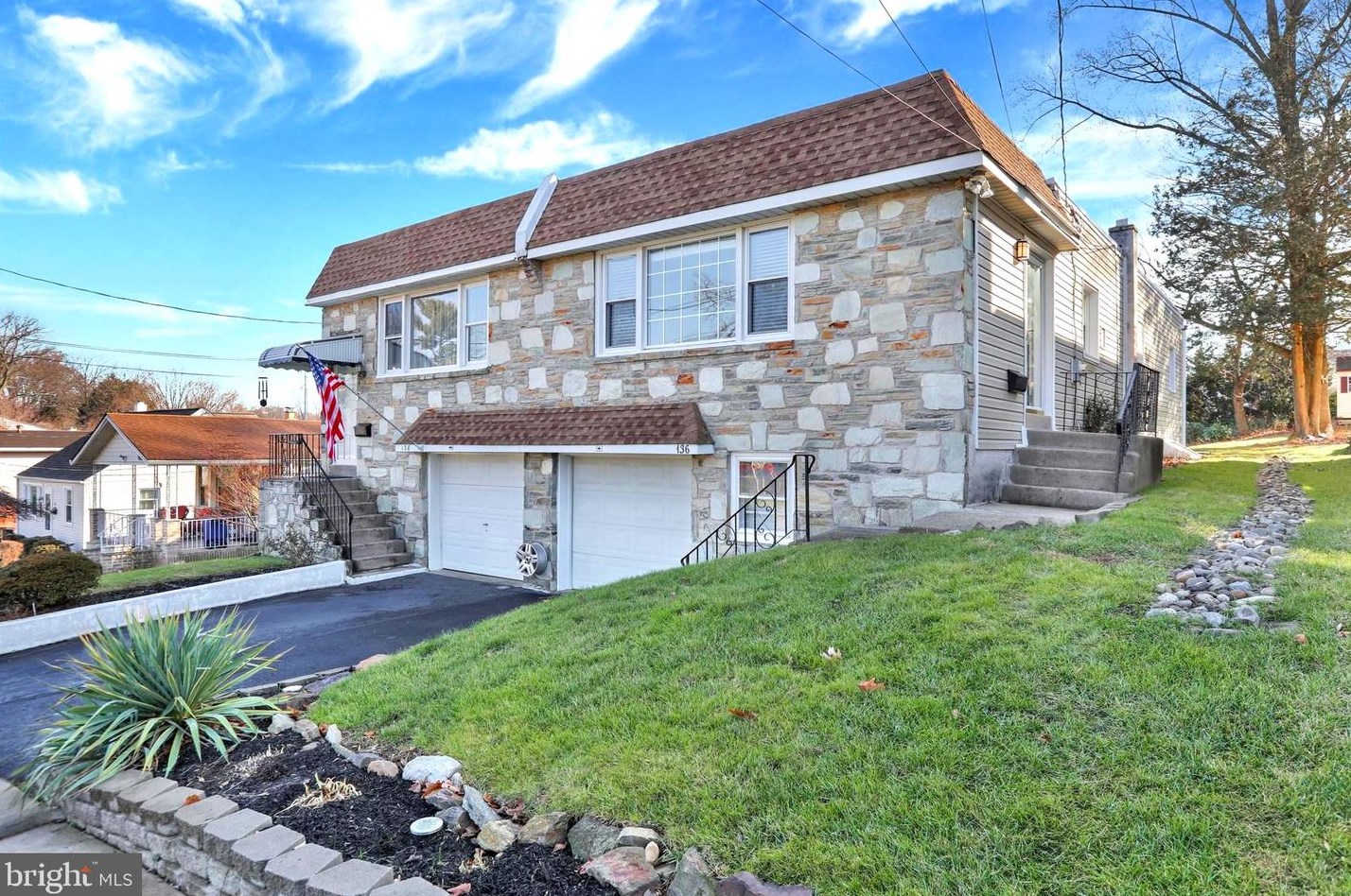 136 Jarrett Ave, Meadowbrook, PA 19046-4223