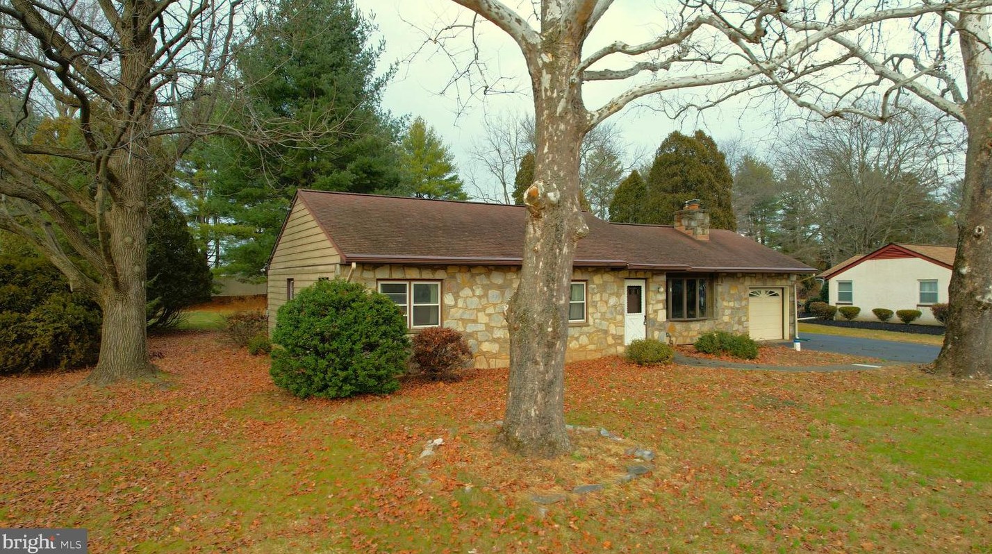 1209 Vilsmeier Rd, Lansdale, PA 19446